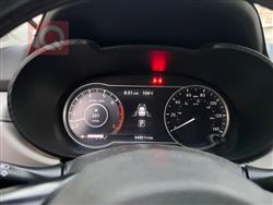 نيسان فيرسا